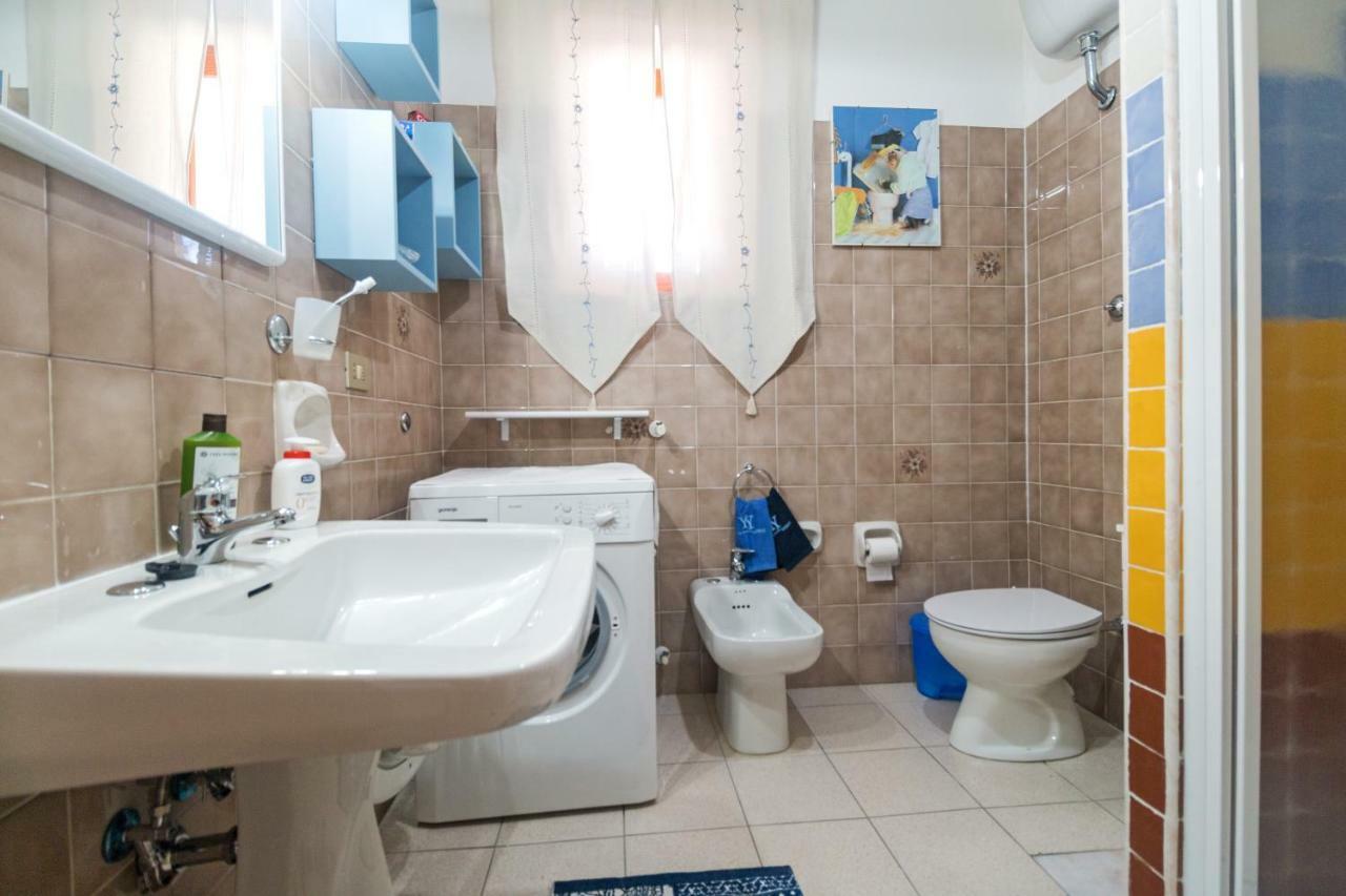 White Rose Suite Apartment Cala Gonone Eksteriør billede